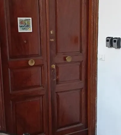 La Tana Della Volpe ゲストハウス ラ・スペツィア